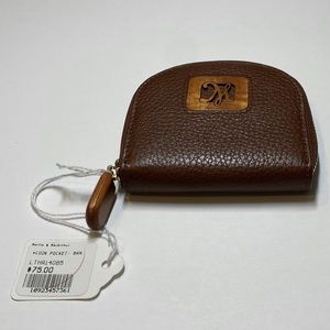 Martin & MacArthur Coin Pocket